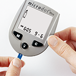 microdot® Xtra first step of inserting test strip.